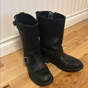 FRYE vintage Black Leather motorcycle Buckle Boots size 7.5 oil resistant soles
